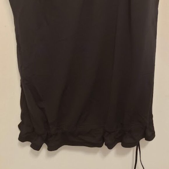 LuluLemon tank top built in bra - Picture 5 of 7